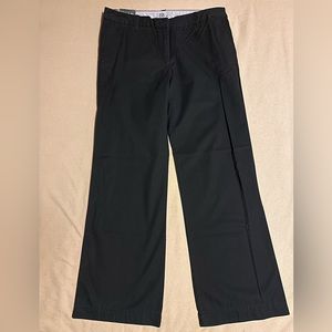 Women’s Izod Straight-leg Twill Pants; size 14; brand new, never worn